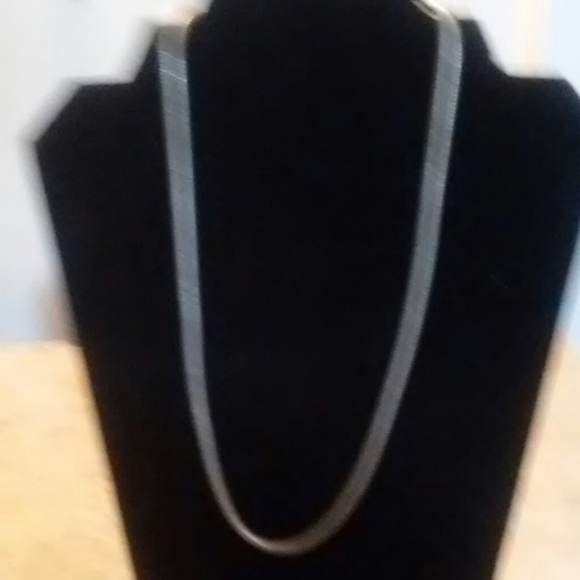 Silver necklace - Picture 2 of 4